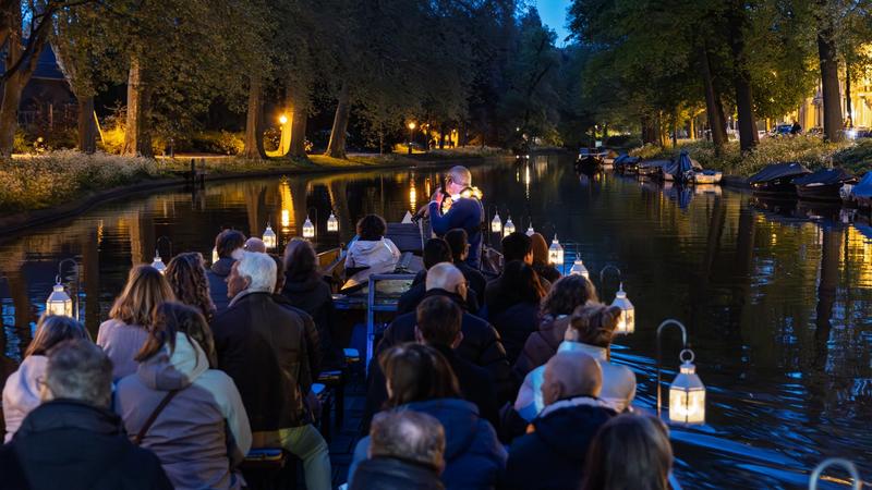 Lichtjesvaarten en weekendvaarten 2025
