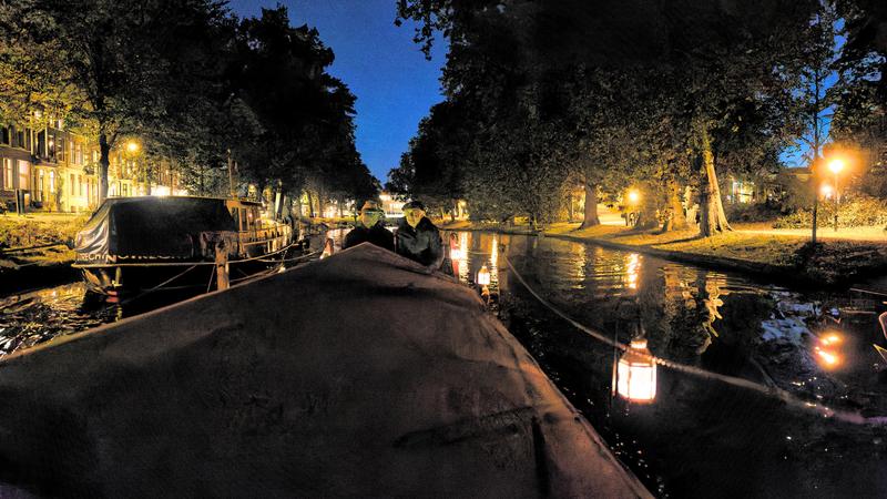 Op een Romeins schip door de Utrechtse singels